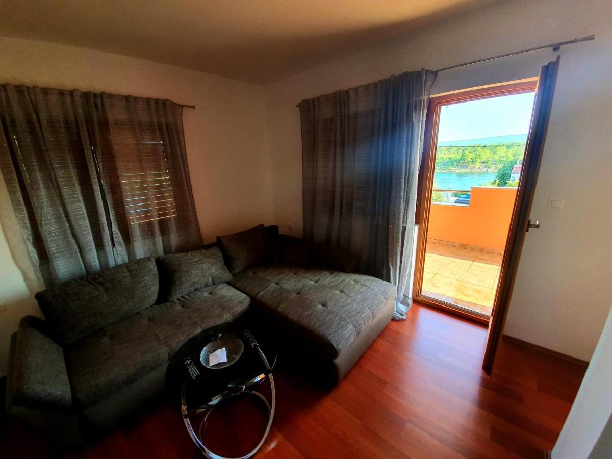 Apartmani Desnica Krusevo  ภายนอก รูปภาพ