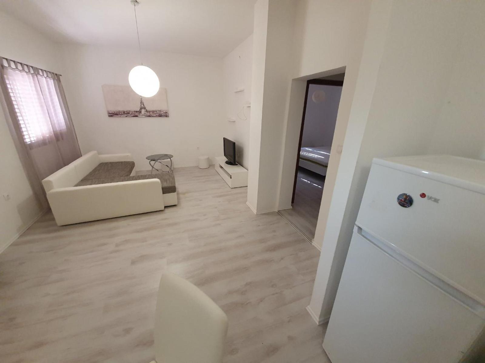 Apartmani Desnica Krusevo  ภายนอก รูปภาพ